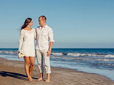 How to Have a Beautiful Destination Wedding on a Budget